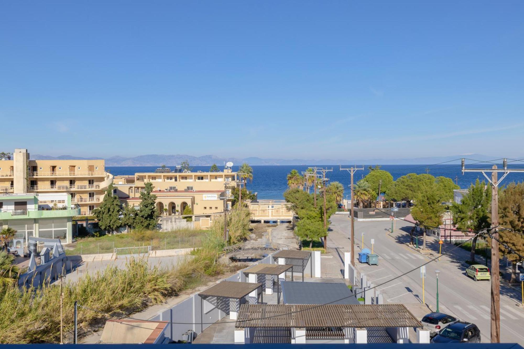 Heleni Beach Hotel إياليسوس المظهر الخارجي الصورة